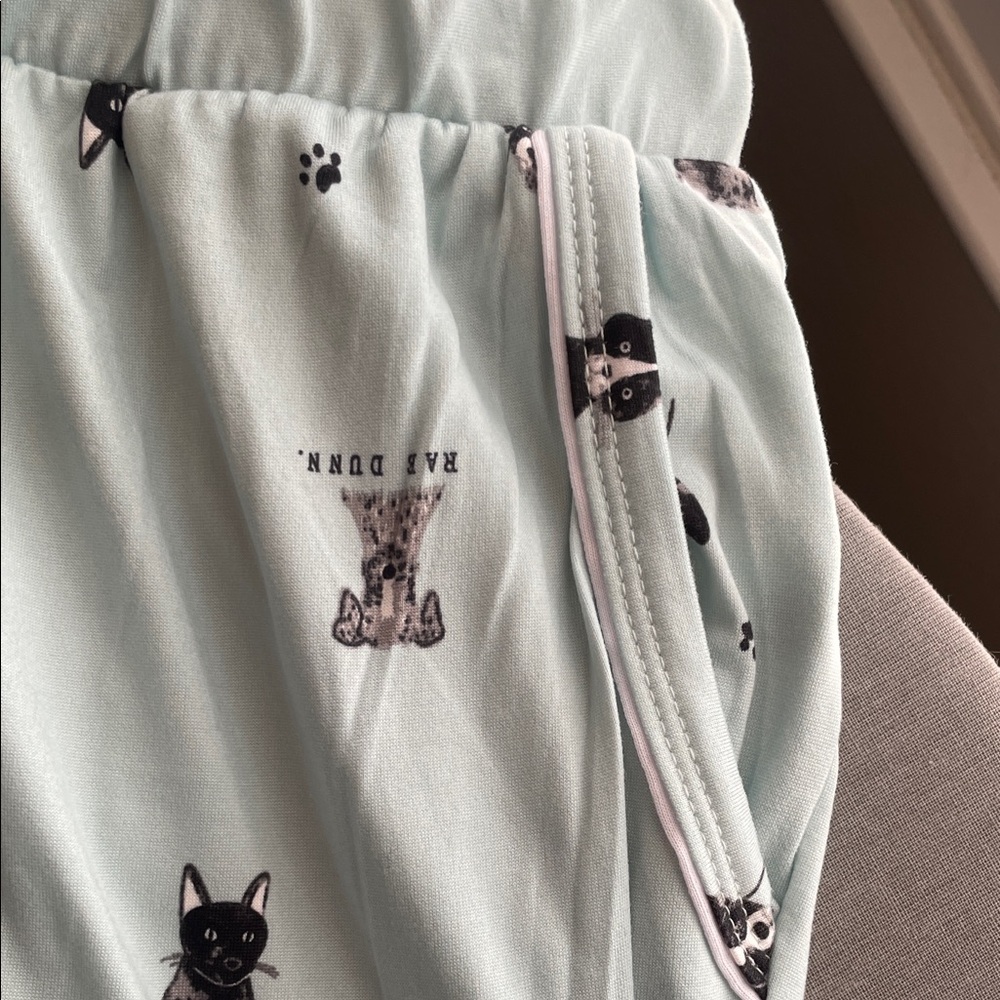Rae Dunn Women’s Mint Green Dog Print Pajama Set Size M NWT - Picture 6 of 8